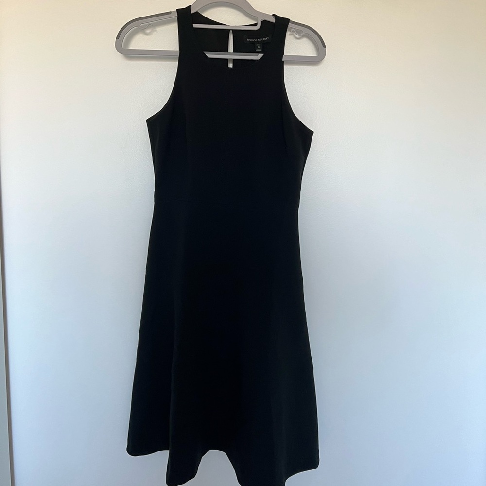 Banana Republic Black Business Casual Sleeveless Dress Size 0 (NWT)